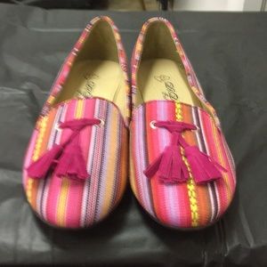 Db Dk Women’s Fashion Shoes 8